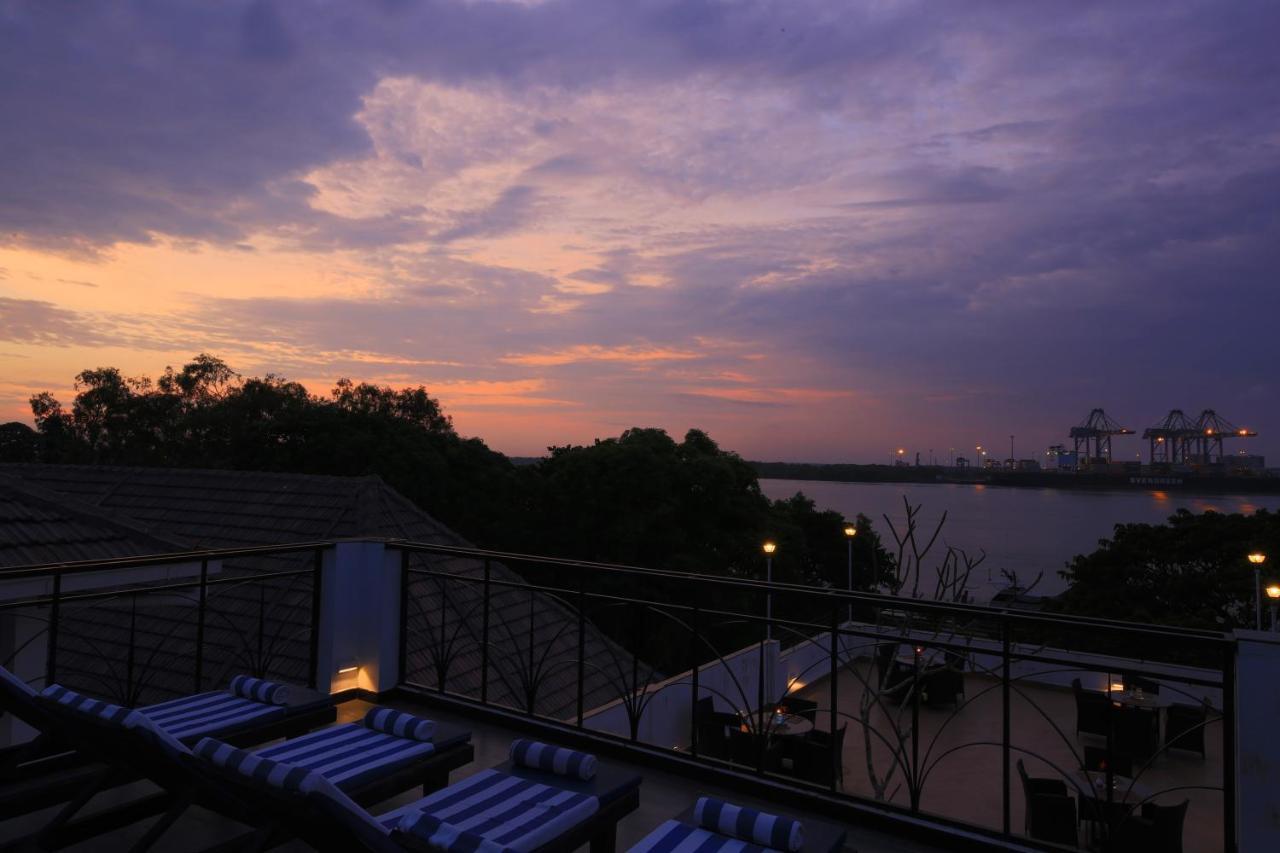Alpha Old Court House Hotel Kochi Exterior foto