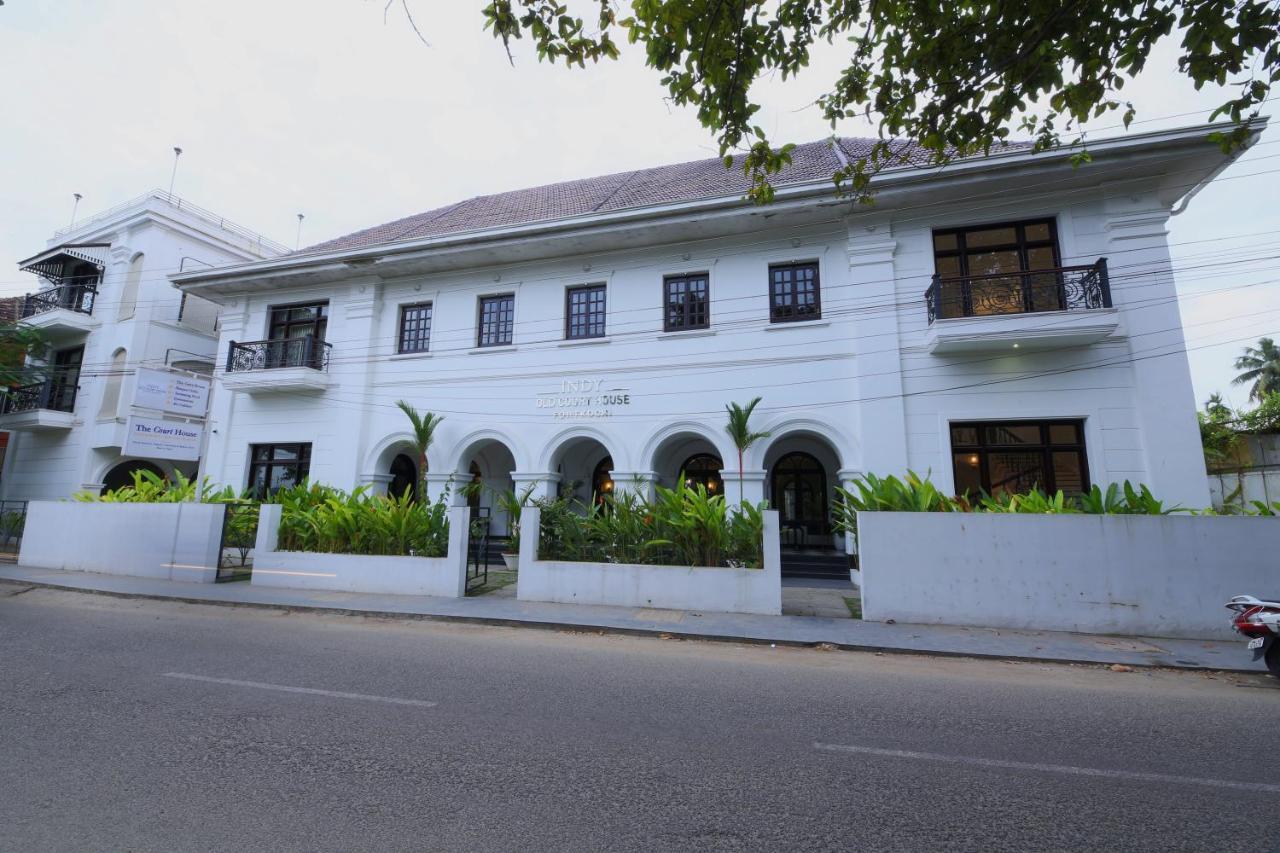 Alpha Old Court House Hotel Kochi Exterior foto