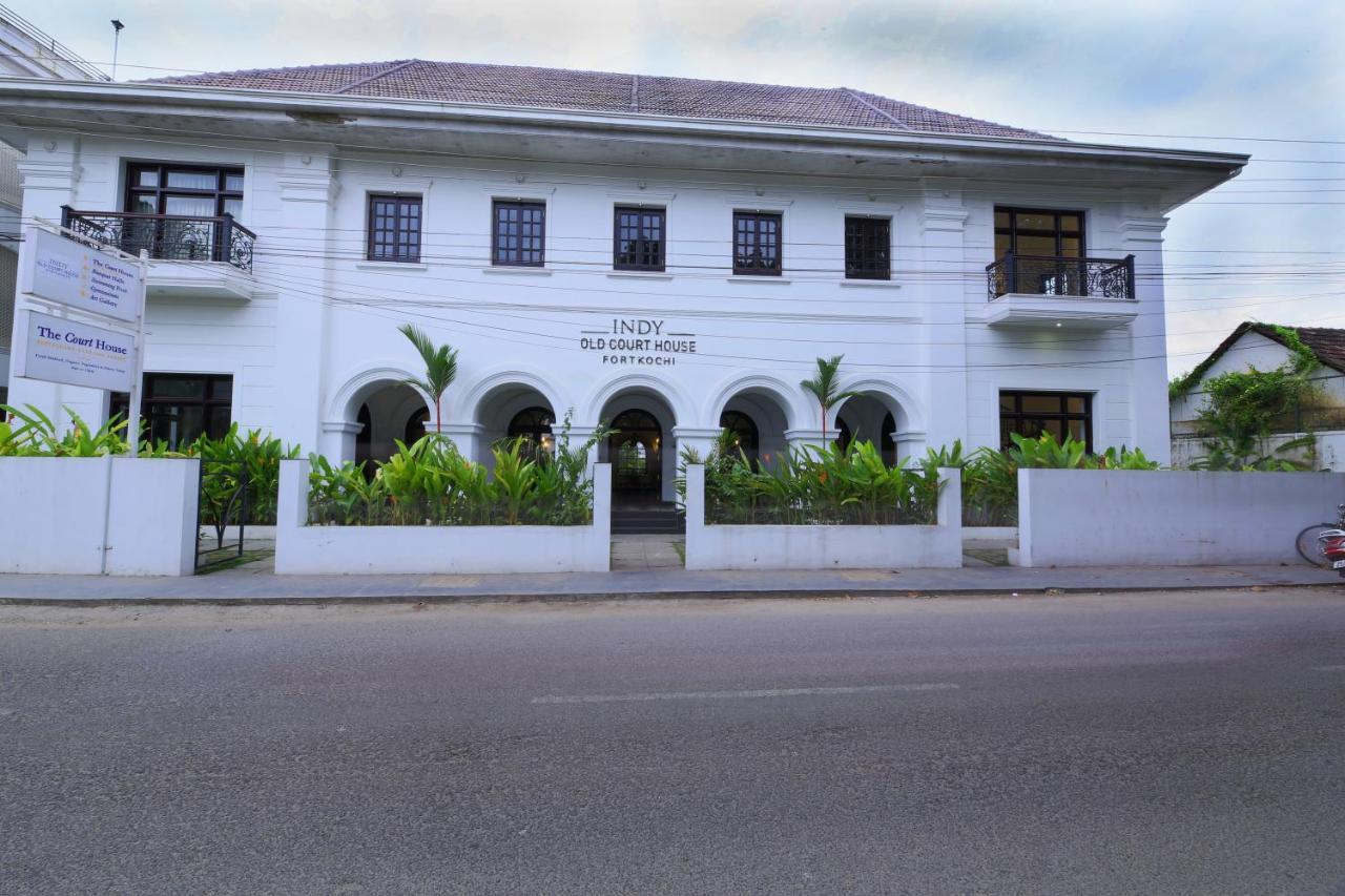 Alpha Old Court House Hotel Kochi Exterior foto